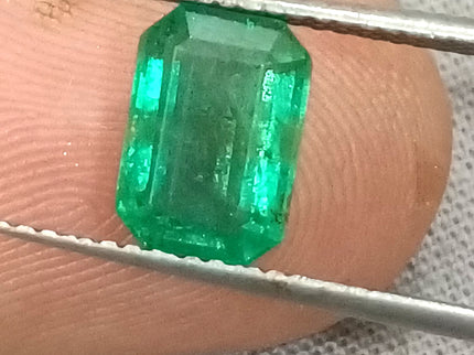 Zambian Emerald 2.03ct Natural Certified Spring Green Gemstone