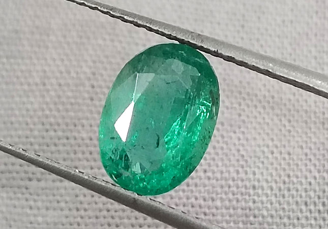 GSI Certified 1.71ct Intense Green Zambian Emerald, Natural Earth Mined Gemstone