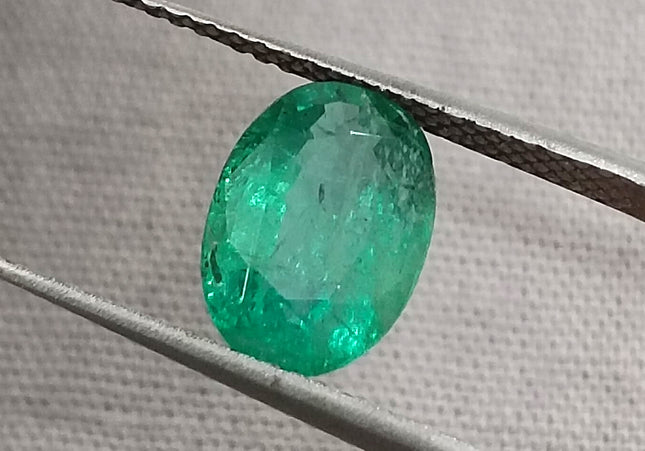 GSI Certified 1.71ct Intense Green Zambian Emerald, Natural Earth Mined Gemstone