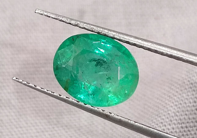 GSI Certified 2.28ct Intense Green Zambian Emerald, Natural Earth Mined Gemstone