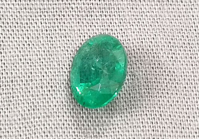 GSI Certified 2.28ct Intense Green Zambian Emerald, Natural Earth Mined Gemstone