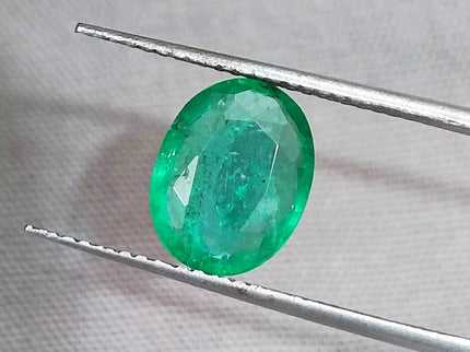 1.91ct Natural Emerald GSI Certified Zambian Medium Green Oval Gemstone