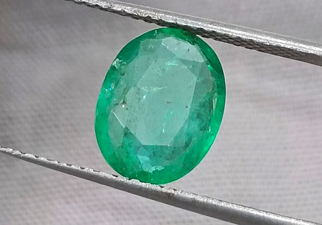 GSI Certified 1.91ct Vivid Green Zambian Emerald, Natural Earth Mined Gemstone