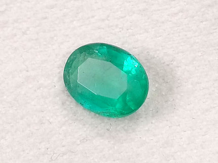 GSI Certified 1.99ct Grass Green Emerald, Natural Earth Mined Gemstone