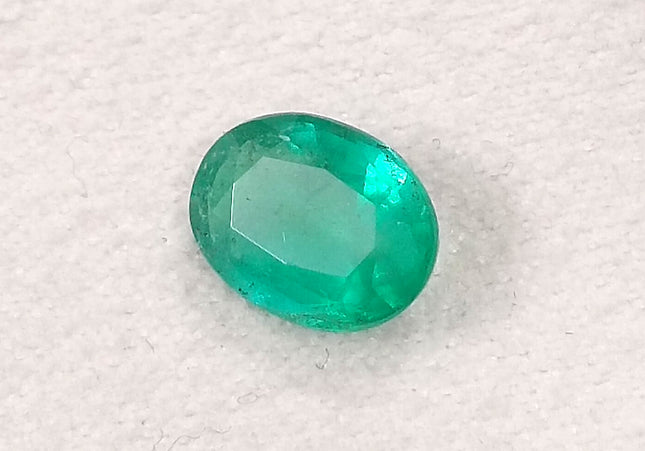 GSI Certified 1.99ct Grass Green Emerald, Natural Earth Mined Gemstone