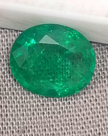 GSI Certified 1.94ct Vivid Medium Green Emerald, Natural loose gemstone
