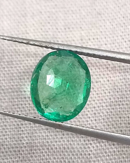 GSI Certified 1.94ct Vivid Medium Green Emerald, Natural loose gemstone