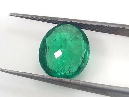 Certified 1.94ct Vivid Medium Green Emerald, Natural loose gemstone