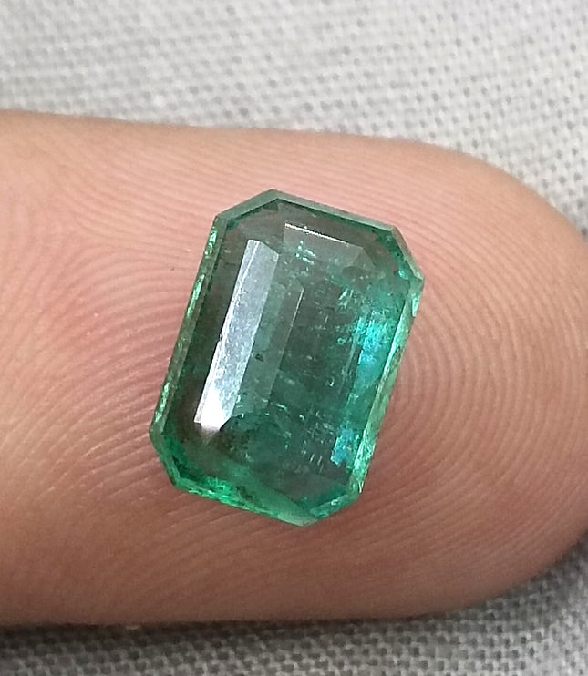 GSI Certified 2.39ct Zambian Emerald, Natural Loose Gemstone