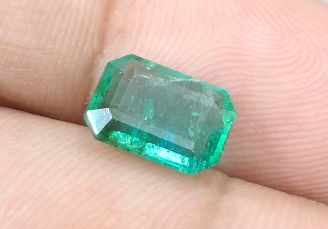 GSI Certified 2.39ct Zambian Emerald, Natural Loose Gemstone
