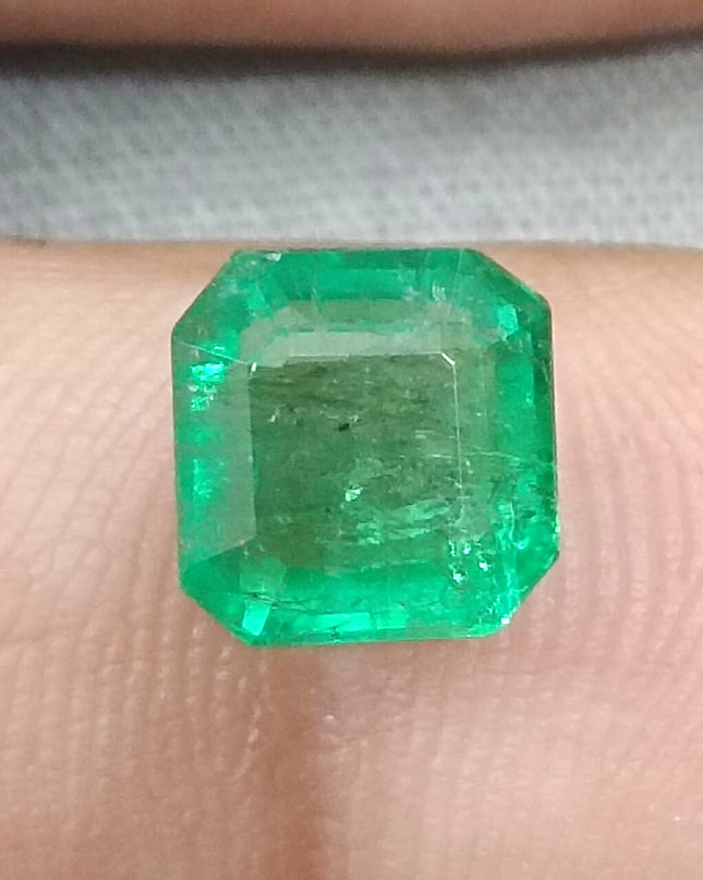 GSI Certified 2.55ct Neon Green Emerald, Natural Loose Gemstone