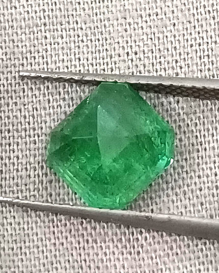 GSI Certified 2.55ct Neon Green Emerald, Natural Loose Gemstone