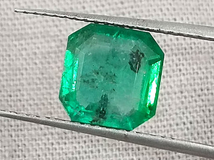 Zambian Emerald 2.43ct Certified Vivid Medium Green Natural earth mined Gemstone