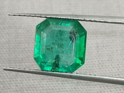 Zambian Emerald 2.43ct Certified Vivid Medium Green Natural earth mined Gemstone