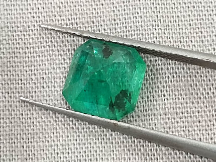Zambian Emerald 2.43ct Certified Vivid Medium Green Natural earth mined Gemstone