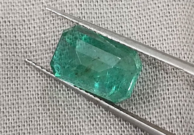 GSI Certified 3.19ct Zambian Emerald