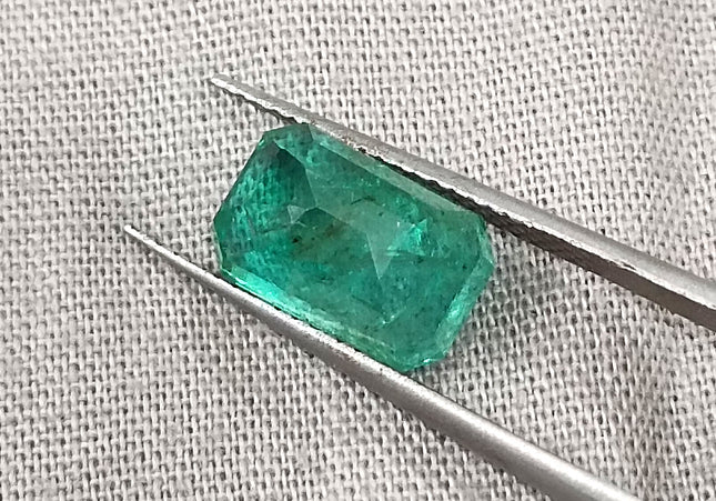 GSI Certified 3.19ct Zambian Emerald