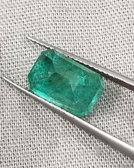 GSI Certified 3.19ct Zambian Emerald