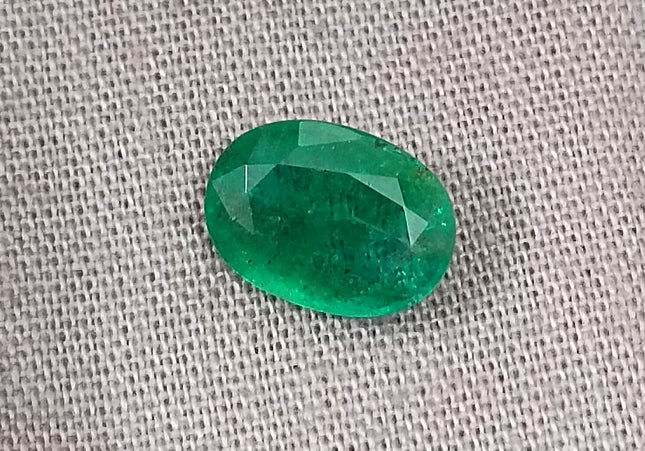 GSI Certified 1.69ct Medium Deep Green Emerald.