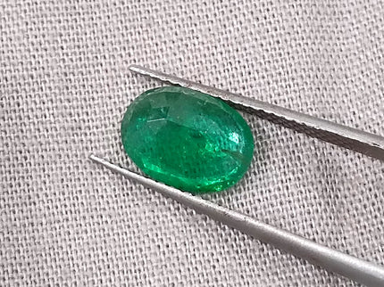 GSI Certified 1.69ct Medium Deep Green Emerald.