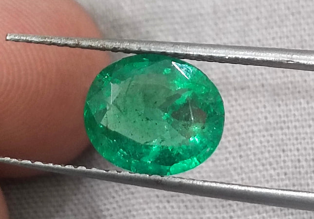 GSI Certified 1.94ct Vivid Medium Green Emerald, Natural loose gemstone