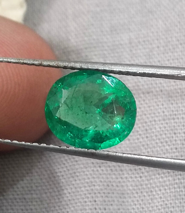 Certified 1.94ct Vivid Medium Green Emerald, Natural loose gemstone