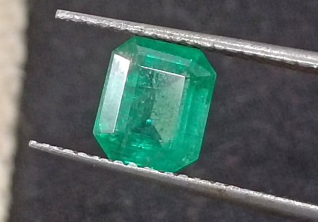Zambian and colombian natural emeralds