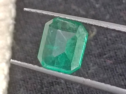 Zambian and colombian natural emeralds