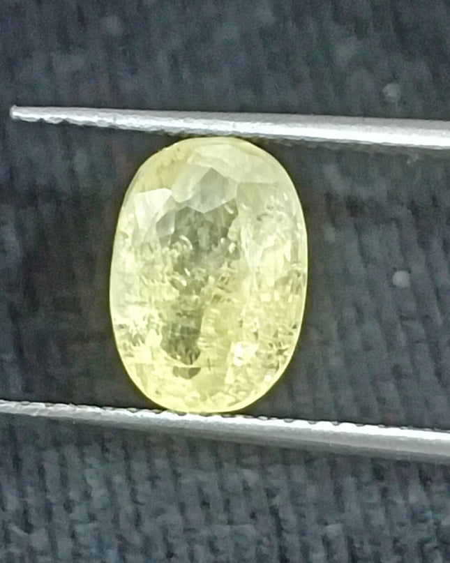 GSI Certified 2.88ct Yellow Ceylon Sapphire Natural Untreated Gemstonr