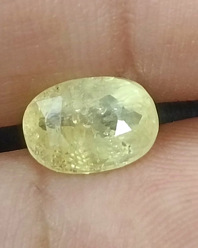 GSI Certified 2.88ct Yellow Ceylon Sapphire Natural Untreated Gemstonr