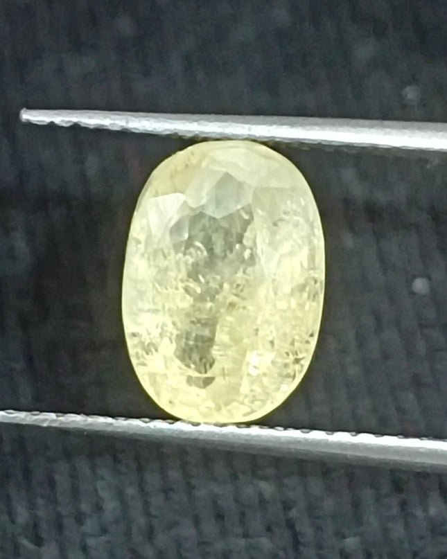 GSI Certified 2.88ct Yellow Ceylon Sapphire Natural Untreated Gemstonr