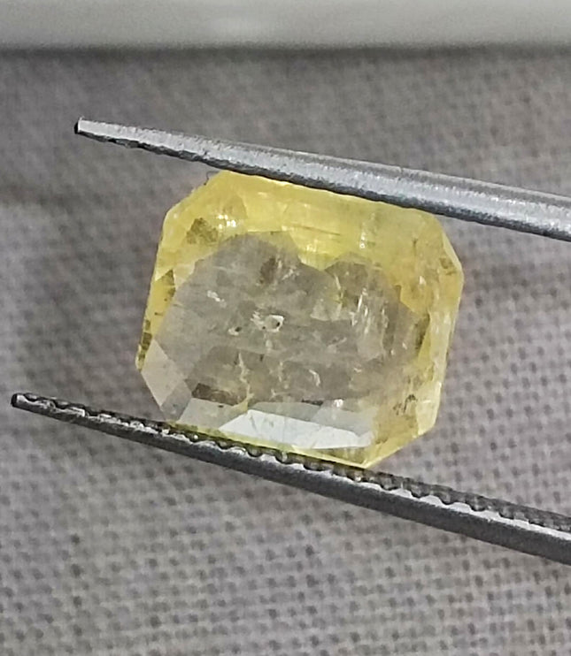 2.23ct Yellow Sapphire, Certified Natural untreated Gemstone