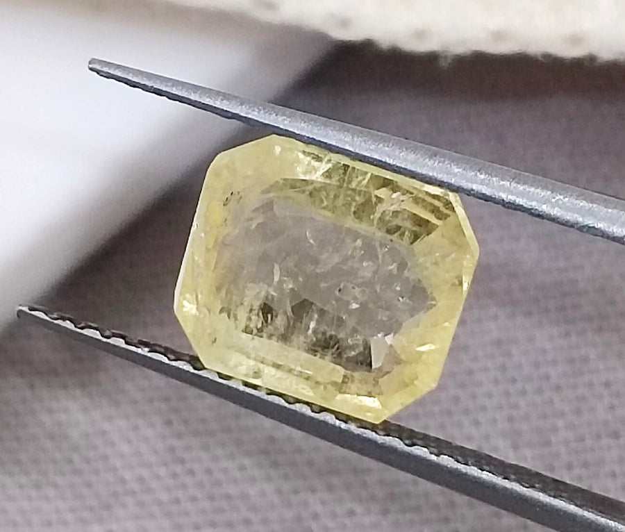 2.23ct Yellow Sapphire, Certified Natural untreated Gemstone
