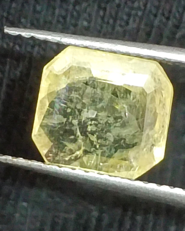 GSI Certified 2.23ct Yellow Ceylon Sapphire Natural untreated Gemstone