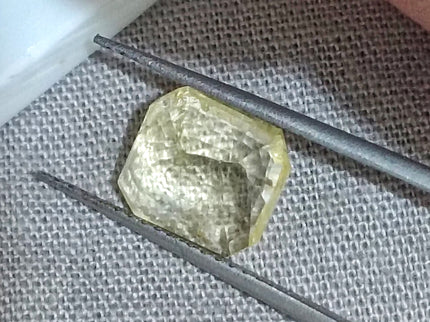 2.23ct Yellow Sapphire, Certified Natural untreated Gemstone