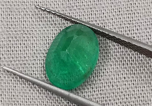 GSI Certified 1.87ct Velvet Green Emerald, Natural Gemstone