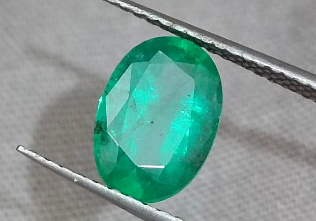 GSI Certified 1.68ct Deep Green Emerald, Natural Earth Mined