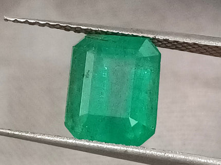 Certified 2.56ct Natural Zambian Emerald