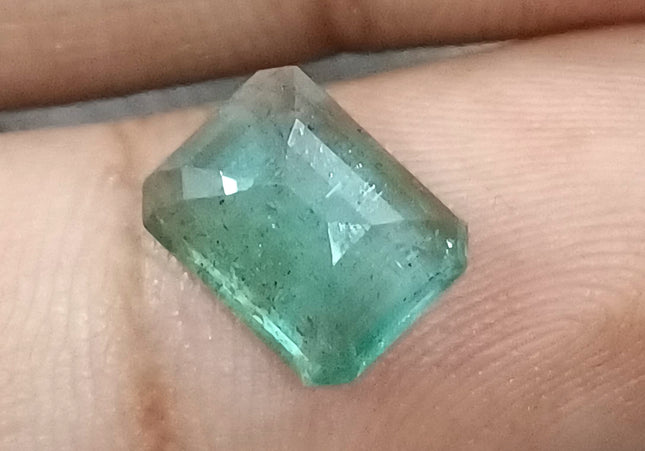 GSI Certified 2.87ct Zambian Emerald, Natural Loose Gemstonr