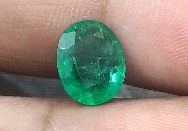 GSI Certified 2.57ct Grass Green Emerald, Natural Gemstone