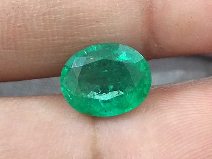 Zambian Emerald 2.57ct Certified Medium Green Natural Oval Cut Gemstone
