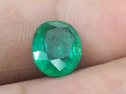 Zambian Emerald 2.57ct Certified Medium Green Natural Oval Cut Gemstone