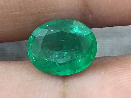 Zambian Emerald 2.57ct Certified Medium Green Natural Oval Cut Gemstone