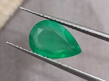 Natural Zambian Emerald 1.90 Certified Pure Velvet Green Pear Cut Gemstone
