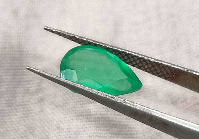 GSI Certified 1.90 Velvet Green Emerald, Natural Gemstone