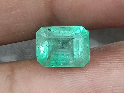 Ethiopian Emerald 2.43ct Certified  Natural Medium Light Green Gemstone