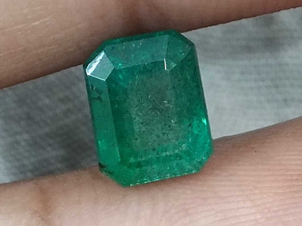 Certified 2.59ct Natural Gemstone Zambian Emerald