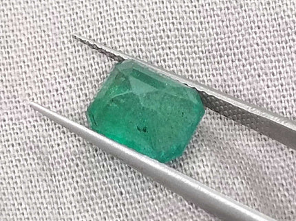 Certified 2.59ct Natural Gemstone Zambian Emerald