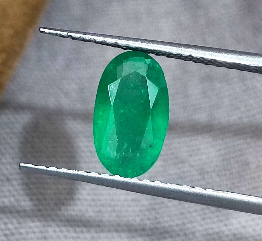 GSI Certified 1.15ct Grass Green Zambian Emerald Natural Earth Mined Gemstone
