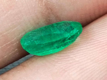 GSI Certified 1.15ct Grass Green Zambian Emerald Natural Earth Mined Gemstone